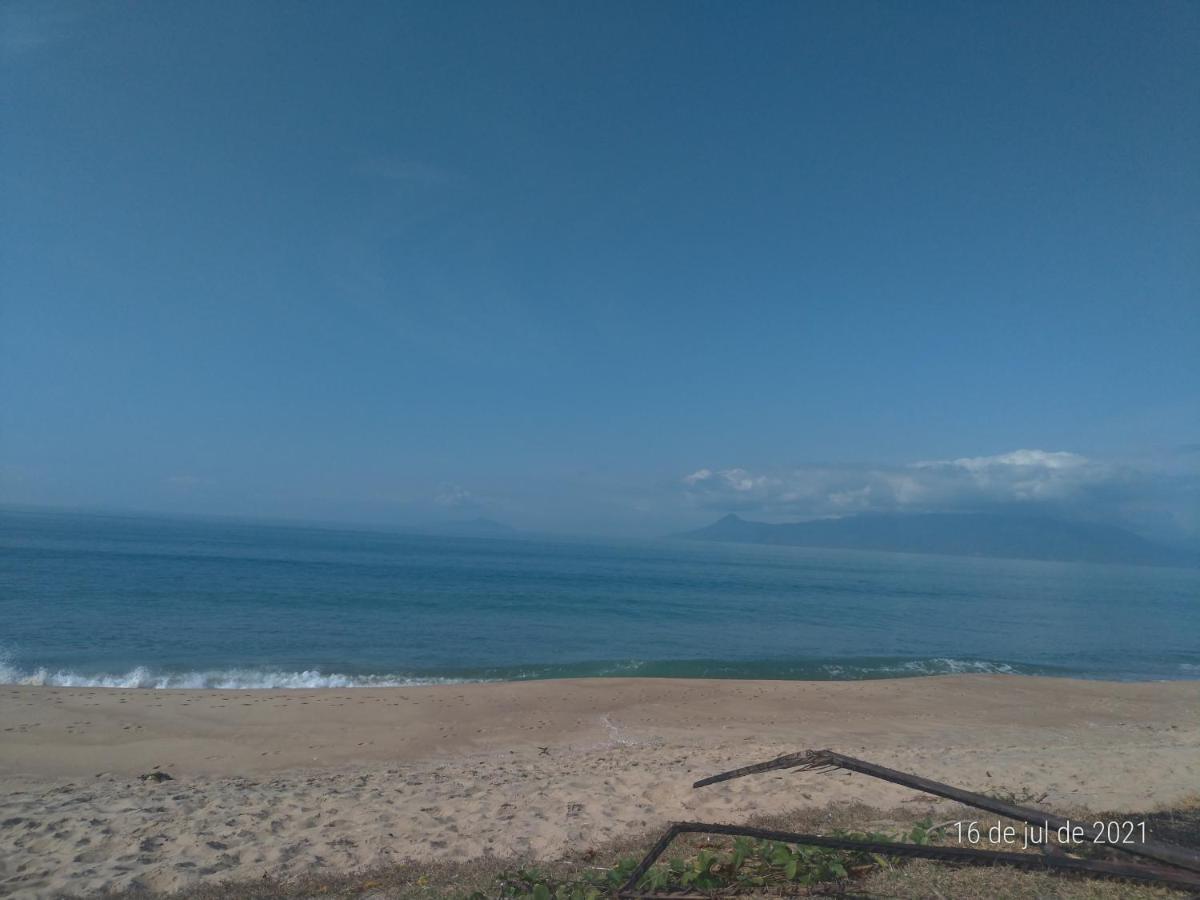 Casa de Praia Caraguatatuba - Temporada inteira, Perfeita para o descanso da família!! Exterior foto